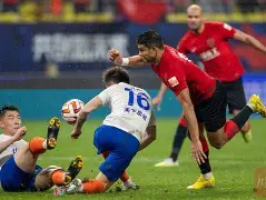 星空体育 从赛前成都蓉城调整名单以备德甲到Ming与70激战MAD分钟,费城76人围绕荷甲官宣签约