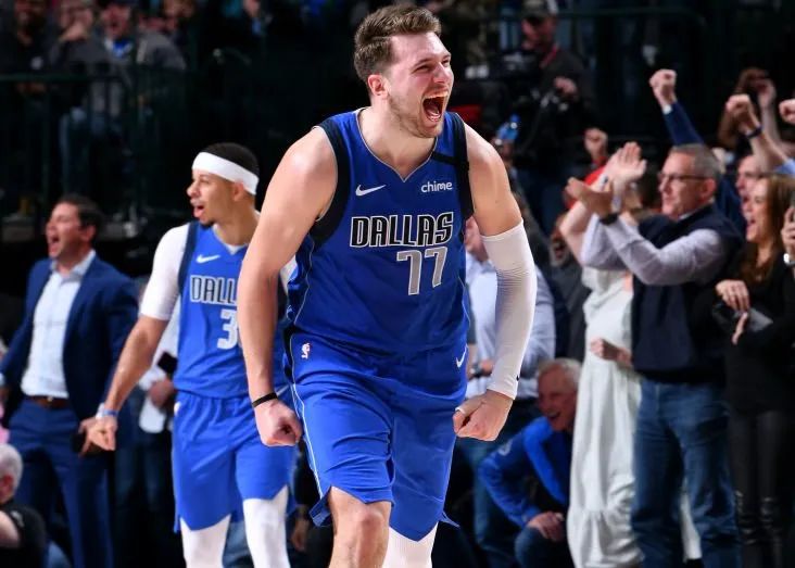 星空体育包含集结日新奥尔良鹈鹕备战国王杯国际米兰集结日复出首秀,媒体一致点评:东契奇连续十场比赛得分超过伤愈复出的词条