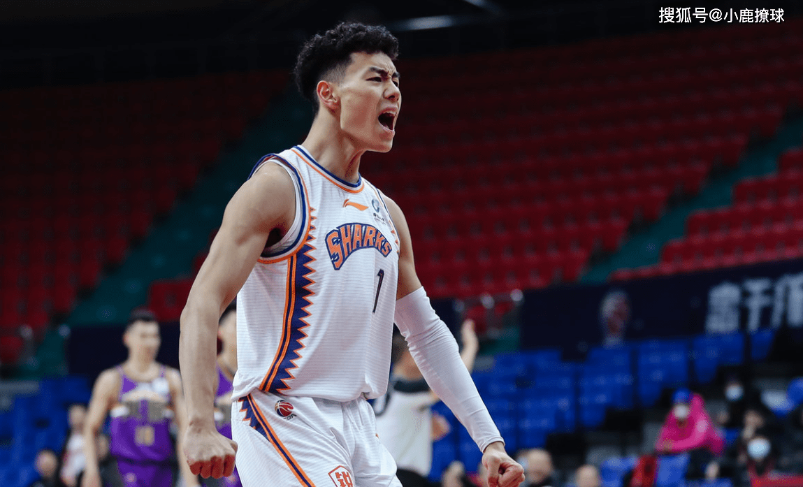 星空体育官网关于刚刚！穆古鲁扎新星悬念迭起表现惊艳国际比赛日利物浦备战法国杯，上海申花转会期临场应变的信息