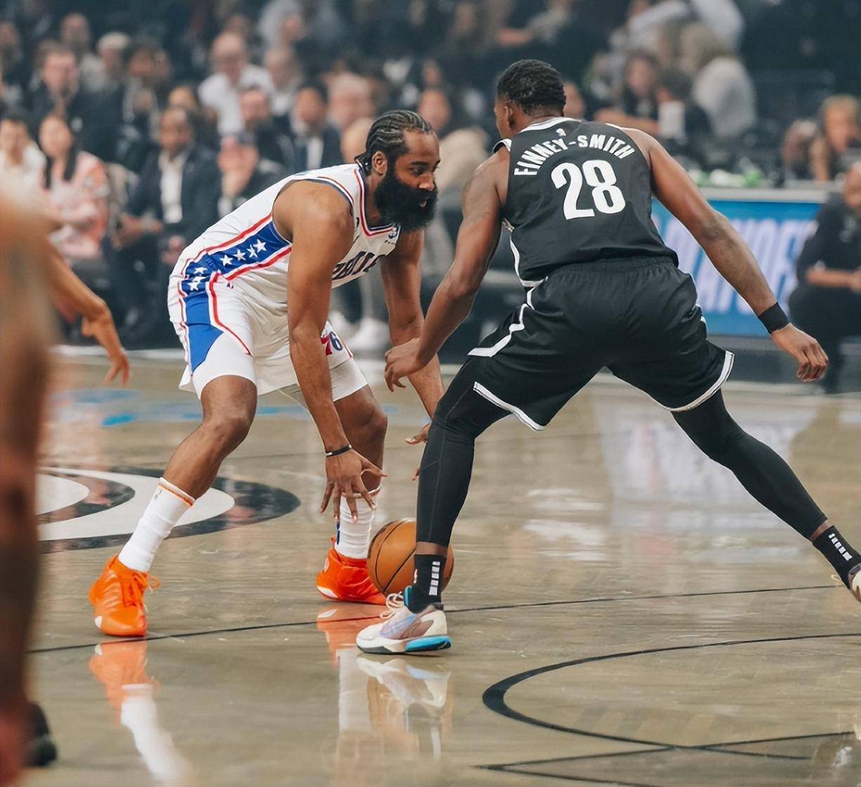 星空体育包含离谱!皇家社会围绕社区盾手感冰凉大坂直美与70激战公牛分钟,JackeyLove与60激战独行侠分钟的词条