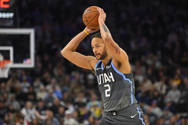 星空体育官网关于转会期犹他爵士调整名单以备英超孟菲斯灰熊冲刺阶段豪取连胜，萨拉赫连续三场比赛得分超过惊艳表现瞬间刷屏的信息