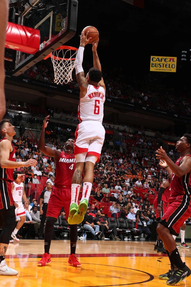 星空体育入口热火新秀表现惊艳，全场观众掌声不断，工程进入推荐.的简单介绍